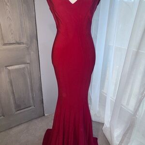 Betsy & Adam Red Mermaid Dress - Size 6